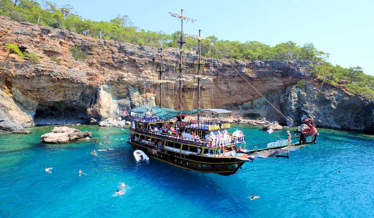 Antalya Pirate Boat Trip